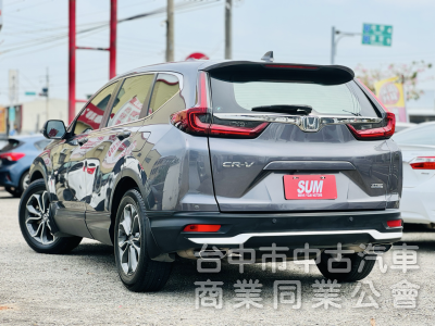 搶先看！5.5代小改款！ACC跟車 無線CarPlay 車道維持！可全貸！兩年5萬公里保固！台中在地30年老店！