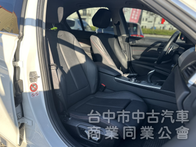 一手車！小改款！B48引擎！耗材已更新！換檔撥片 定速巡航 雙區恆溫 導航 倒車影像！可全貸！台中在地深耕30年老店！