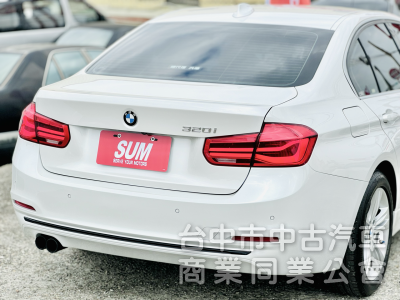 一手車！小改款！B48引擎！耗材已更新！換檔撥片 定速巡航 雙區恆溫 導航 倒車影像！可全貸！台中在地深耕30年老店！