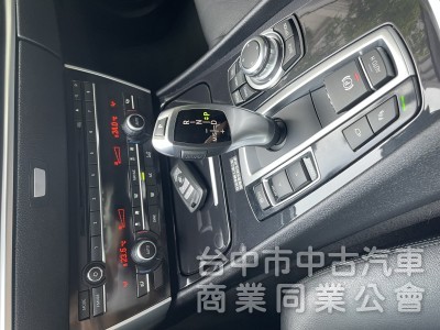 汎亞汽車2015 BMW 5-Series GT 520d 總代理 一手車 里程僅8萬 全景天窗 電尾門 極寬敞車內空間
