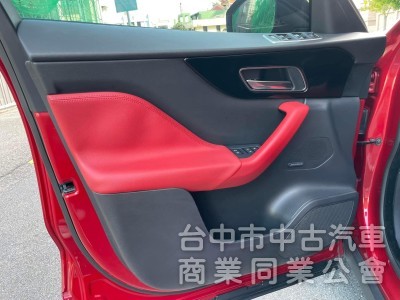 2016「英倫猛獸現身！Jaguar F-Pace 高質感豪華駕馭體驗」