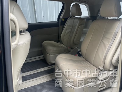 【2008 TOYOTA Previa｜空間大 × 舒適穩 × 七人座首選】 家庭出遊、接送都合適，經典好養首選