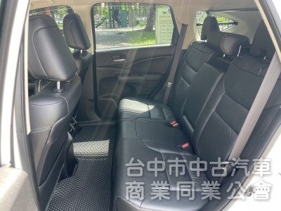 汎亞汽車 2016 CR-V 2.4 VTi-S 空間大 省油耐用 家庭休旅首選，車況優
