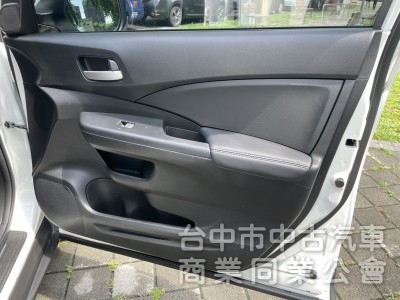 汎亞汽車 2016 CR-V 2.4 VTi-S 空間大 省油耐用 家庭休旅首選，車況優