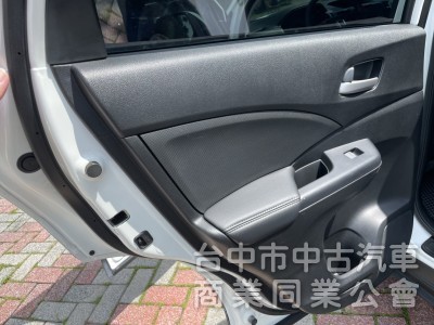 汎亞汽車 2016 CR-V 2.4 VTi-S 空間大 省油耐用 家庭休旅首選，車況優