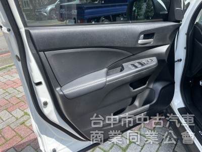 汎亞汽車 2016 CR-V 2.4 VTi-S 空間大 省油耐用 家庭休旅首選，車況優