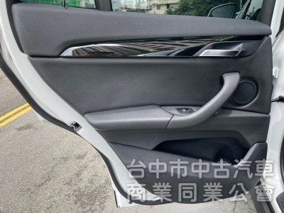 汎亞汽車 BMW X1 SDRIVE20i 全車原鈑 完美車況 超低里程