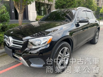 汎亞汽車 2017 Mercedes-Benz GLC 300 豪華內裝 內外漂亮