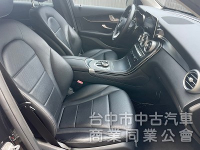 汎亞汽車 2017 Mercedes-Benz GLC 300 豪華內裝 內外漂亮