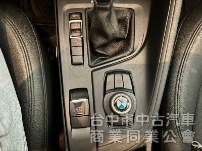 2017 BMW X1 18D