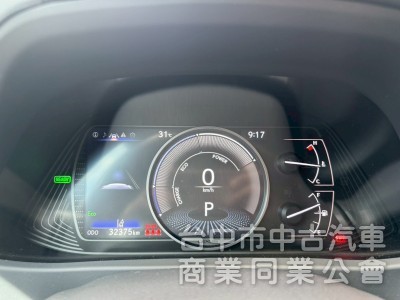 車況漂亮，旅遊小休旅車款