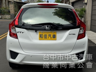 超級都會小車、買菜停車都方便