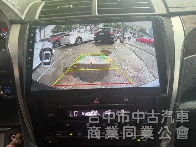 2017 Camry 2.0 豪華版 舒適大型房車！底盤穩 操控性佳 試試就知道