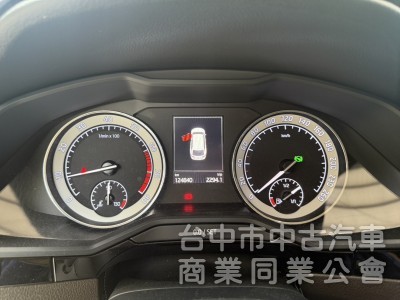 2016 SUPERB COMBI L&K 四傳 精品改裝樣樣來 電腦、VVS排氣、19吋輪框、加大碟盤前八活塞 KW避
