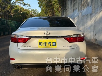 豪華大型房車、豪華舒適、質感首選、綿密V6引擎。