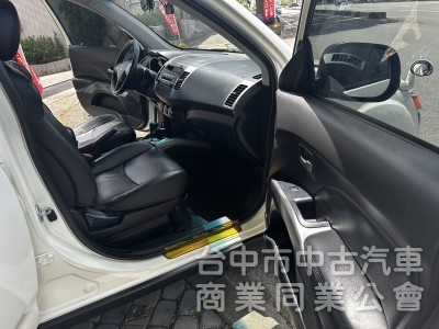  2008Mitsubishi Outlander 2.4 2WD豪華型 - 品質保證，性能卓越！