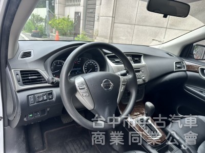 省油耐操好養車｜2016年 Nissan Sentra 1.8 豪華版 家庭代步首選｜空間大、好照顧 