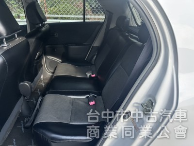 省油小鋼炮來囉｜2009 Toyota Yaris 1.5 E版 首購族、代步族首選！好開、好停、好省油！ 