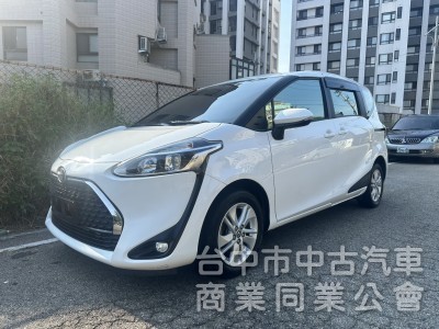  Toyota  2020 Sienta  經典