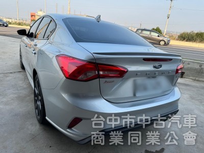 2022 Focus  4門 ST-Line Lommel X    一手車 新車保固中 現省價差 即可入手