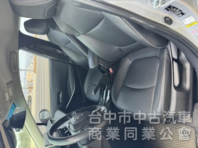 2021  Altis 1.8 豪華 一手車  里程保證 原版原漆  省油代步車 優惠價41萬8000元 