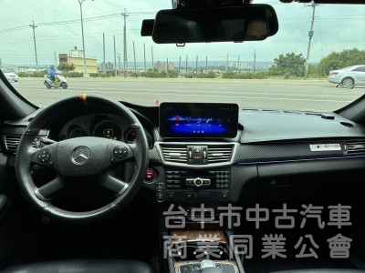 2011 賓士 E350 AMG 外匯美規頂配 E63外觀