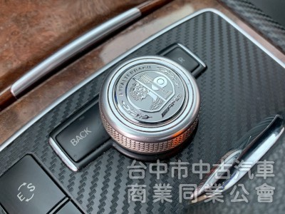 2011 賓士 E350 AMG 外匯美規頂配 E63外觀