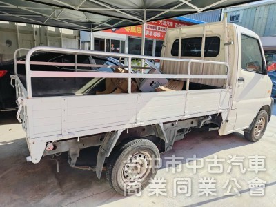 2011年框式小發財車,剛作完保養底盤安靜