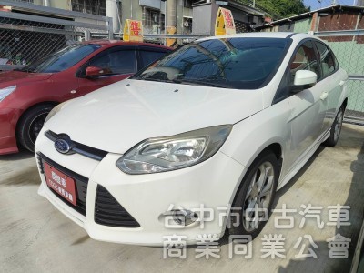 最安全代步車~認證車~實車實價13.8萬~省油好開一手