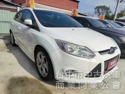 最安全代步車~認證車~實車實價13.8萬~省油好開一手