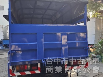 11尺半 自排 一路發 2018年6月出廠 五期環保 菜車