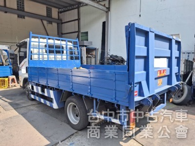 2022年出廠 加長11尺半 寬度205鐵斗 外雙缸尾門 原廠保固中