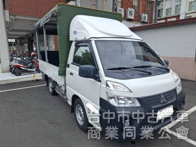 2022年出廠得利卡 五面帆布+尾門 里程4萬多