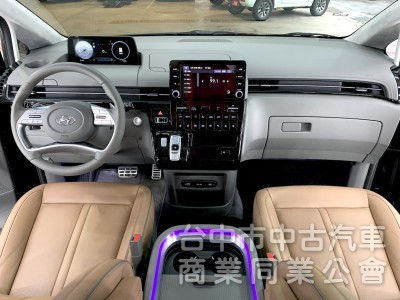 新達汽車 2022年 Hyundai Staria CEO-B 七人座 ACC CarPlay 可全貸