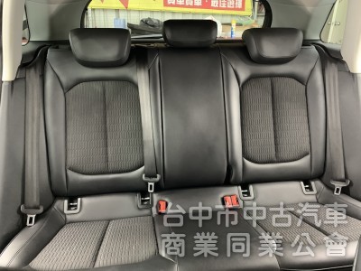 新達汽車 2015年 AUDI A3 sportback 1.8 換檔撥片 HID頭燈 可全貸