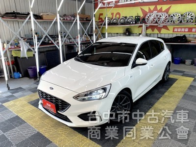 新達汽車 2019年 福特 FOCUS ST-LINE 電尾門 CARPLAY 可全貸