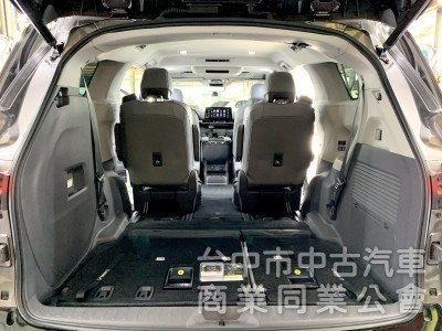 新達汽車 2021年 Sienna 鉑金版 天窗 記憶座椅 ACC跟車 可全貸