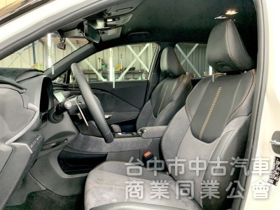 新達汽車 2024年 LEXUS LBX 電尾門 CarPlay 可全貸