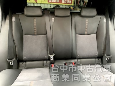 新達汽車 2024年 LEXUS LBX 電尾門 CarPlay 可全貸