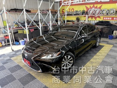 新達汽車 2020年 Lexus ES 300h 天窗 10安 導航 可全貸