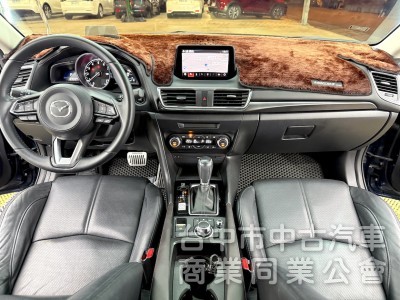 新達汽車 2018年 MAZDA 3 4D 旗艦 BOSE 可全貸