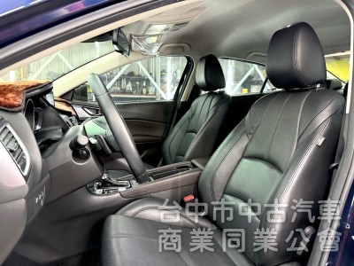 新達汽車 2018年 MAZDA 3 4D 旗艦 BOSE 可全貸