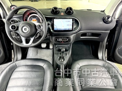 新達汽車 2018年 SMART FORTWO 天窗 果凍尾燈 可全貸