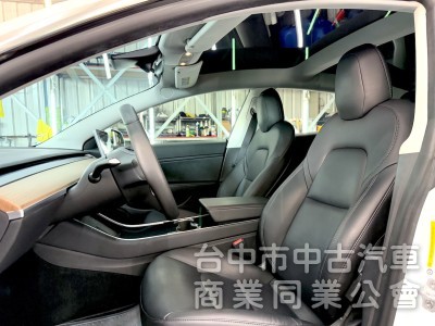 新達汽車 2020年 TESLA Model 3 LR 後座影音螢幕 可全貸