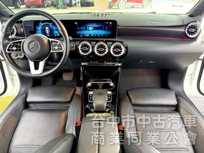 鑫達車業 2019年 BENZ A200 CARPLAY 雙數位儀表 可全貸