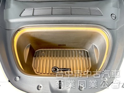 2022年 TESLA Model Y P版 EAP 可全貸