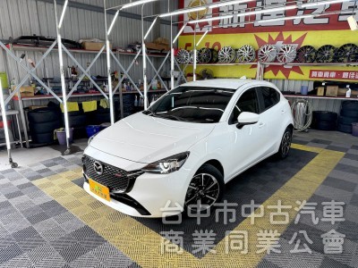 2023年 MAZDA 2 小改款 IKEY 定速 CARPLAY 可全貸