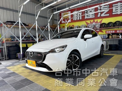 2023年 MAZDA 2 小改款 IKEY 定速 CARPLAY 可全貸