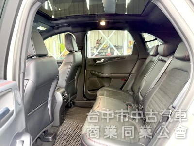 2022年 FORD KUGA AWD ST-Line X 可全貸