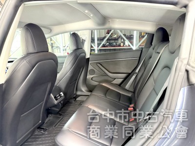 2022年 TESLA Model 3 LR FSD 加速包 可全貸